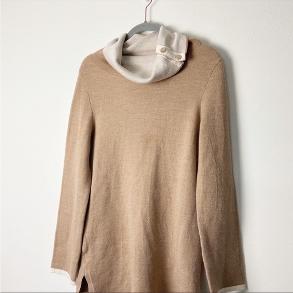 ANN TAYLOR • Women’s Tan/Cream Cowl Neck Gold Button Detail Tunic Sweater XS - Picture 3 of 4
